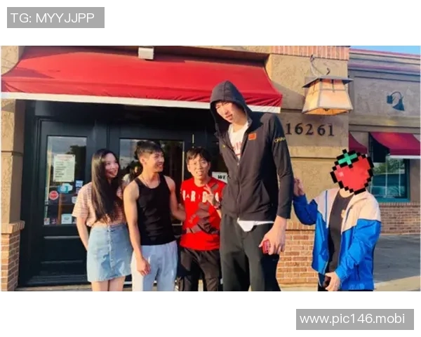 CBA球员携家属看比赛竟然能和安保人员吵起来？